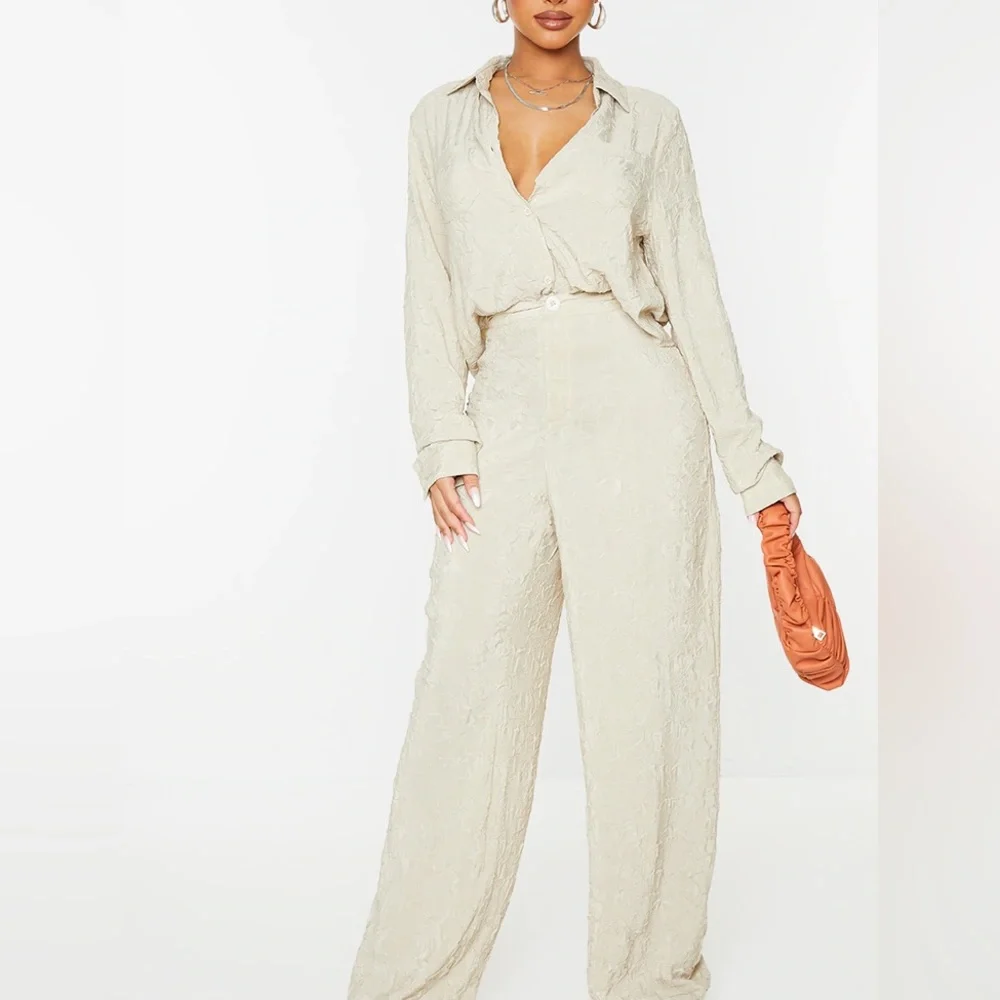 Pretty Little Thing Crinkled Top - Picture 5 of 9